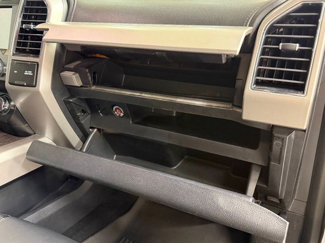 2020 Ford F-250 Super Duty Lariat 4x4 4dr Crew Cab 6.8 ft. SB Pickup | Houston, TX | Houston Auto Credit