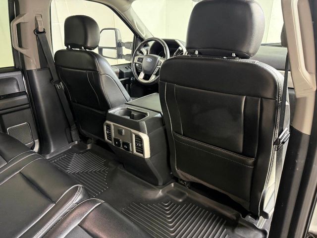 2020 Ford F-250 Super Duty Lariat 4x4 4dr Crew Cab 6.8 ft. SB Pickup | Houston, TX | Houston Auto Credit