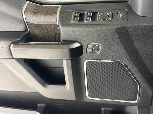 2020 Ford F-250 Super Duty Lariat 4x4 4dr Crew Cab 6.8 ft. SB Pickup | Houston, TX | Houston Auto Credit 2020 Ford F-250 Super Duty Lariat 4x4 4dr Crew Cab 6.8 ft. SB Pickup | Houston, TX | Houston Auto Credit