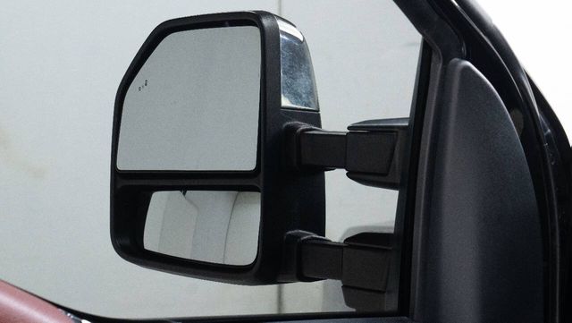 2020 Ford F-250 Super Duty Platinum 4x4 4dr Crew Cab 6.8 ft. SB Pickup | Houston, TX | Houston Auto Credit