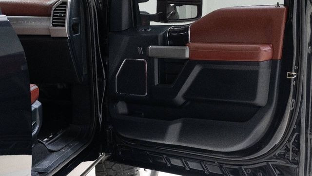 2020 Ford F-250 Super Duty Platinum 4x4 4dr Crew Cab 6.8 ft. SB Pickup | Houston, TX | Houston Auto Credit 2020 Ford F-250 Super Duty Platinum 4x4 4dr Crew Cab 6.8 ft. SB Pickup | Houston, TX | Houston Auto Credit