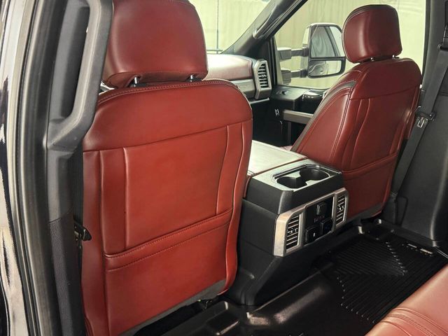 2020 Ford F-250 Super Duty Platinum 4x4 4dr Crew Cab 6.8 ft. SB Pickup | Houston, TX | Houston Auto Credit