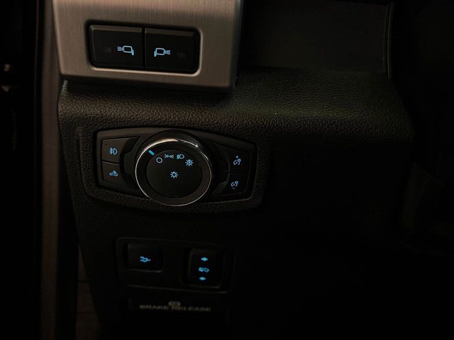 2020 Ford F-250 Super Duty Platinum 4x4 4dr Crew Cab 6.8 ft. SB Pickup | Houston, TX | Houston Auto Credit 2020 Ford F-250 Super Duty Platinum 4x4 4dr Crew Cab 6.8 ft. SB Pickup | Houston, TX | Houston Auto Credit