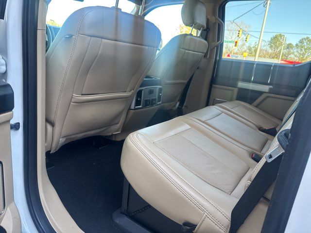 2020 Ford F-250 Super Duty LARIAT | Rome, GA | Knight's Car Store 2020 Ford F-250 Super Duty LARIAT | Rome, GA | Knight's Car Store