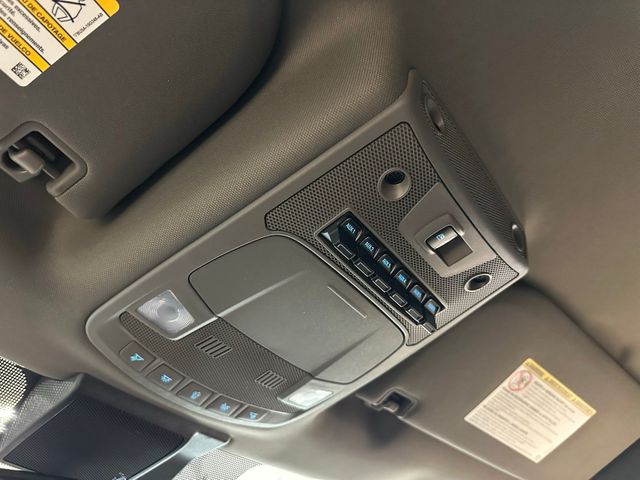 2020 Ford F-250SD Lariat FX4 Lariat Ultimate Package | Irving, Texas | Hopper Motorplex 2020 Ford F-250SD Lariat FX4 Lariat Ultimate Package | Irving, Texas | Hopper Motorplex