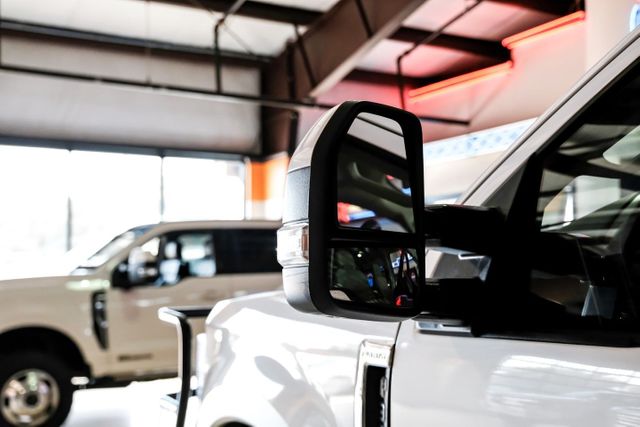 2020 Ford F-350 Super Duty Lariat | Addison, TX | Mr Car Guys 2020 Ford F-350 Super Duty Lariat | Addison, TX | Mr Car Guys
