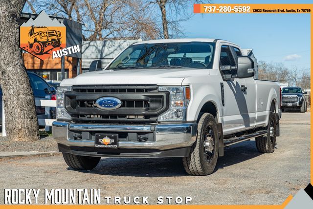 2020 Ford F-350 Super Duty XL EXTENDED CAB LONG BED RWD / CLEAN CARFAX | Austin, TX | Rocky Mountain Truck Stop Austin