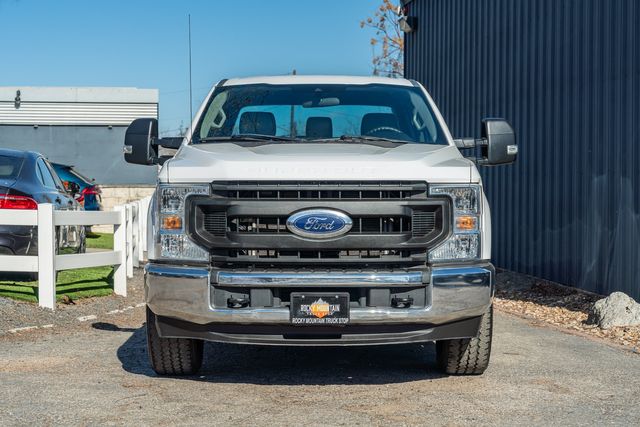 2020 Ford F-350 Super Duty XL EXTENDED CAB LONG BED RWD / CLEAN CARFAX | Austin, TX | Rocky Mountain Truck Stop Austin