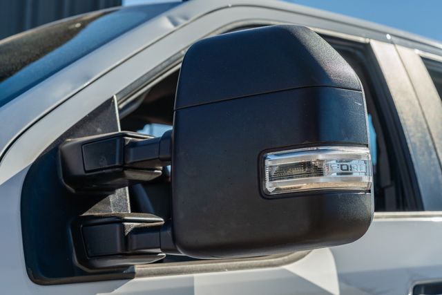 2020 Ford F-350 Super Duty XL EXTENDED CAB LONG BED RWD / CLEAN CARFAX | Austin, TX | Rocky Mountain Truck Stop Austin