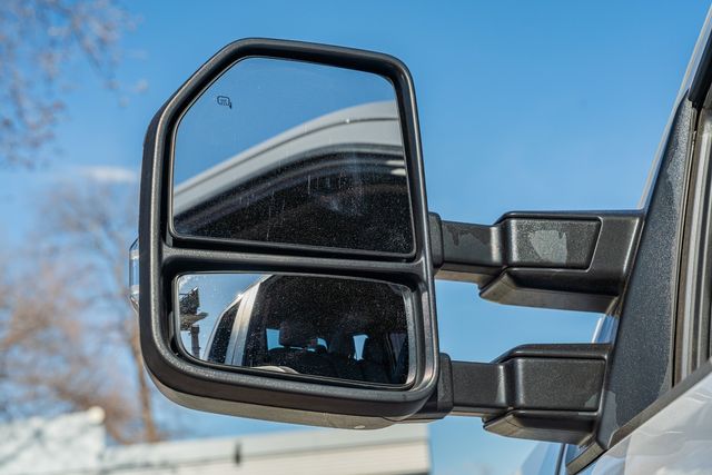 2020 Ford F-350 Super Duty XL EXTENDED CAB LONG BED RWD / CLEAN CARFAX | Austin, TX | Rocky Mountain Truck Stop Austin