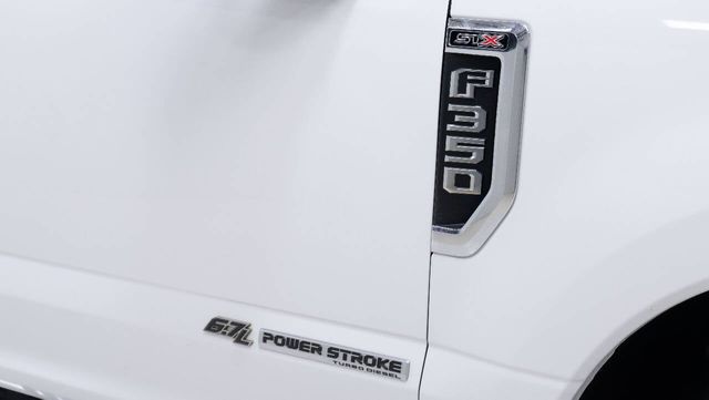 2020 Ford F-350 Super Duty XLT 4x4 4dr Crew Cab 8 ft. LB DRW Pickup | Houston, TX | Houston Auto Credit
