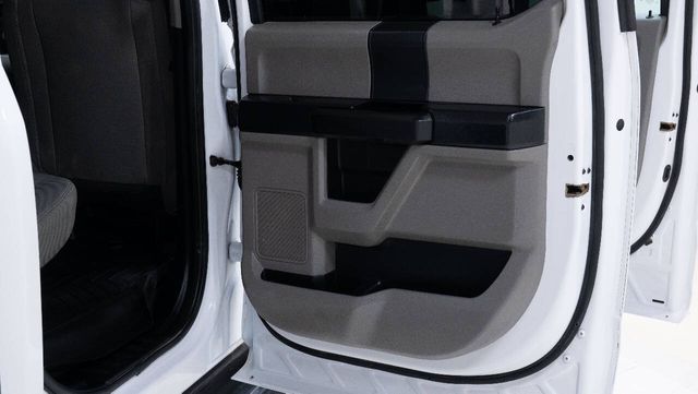 2020 Ford F-350 Super Duty XLT 4x4 4dr Crew Cab 8 ft. LB DRW Pickup | Houston, TX | Houston Auto Credit 2020 Ford F-350 Super Duty XLT 4x4 4dr Crew Cab 8 ft. LB DRW Pickup | Houston, TX | Houston Auto Credit