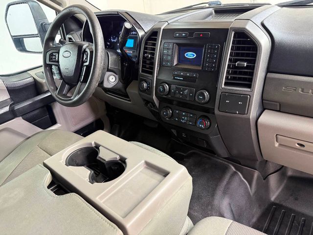 2020 Ford F-350 Super Duty XLT 4x4 4dr Crew Cab 8 ft. LB DRW Pickup | Houston, TX | Houston Auto Credit 2020 Ford F-350 Super Duty XLT 4x4 4dr Crew Cab 8 ft. LB DRW Pickup | Houston, TX | Houston Auto Credit