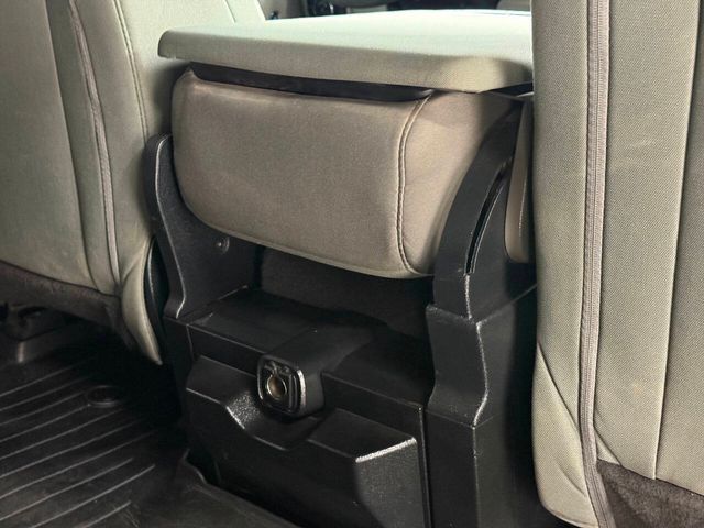 2020 Ford F-350 Super Duty XLT 4x4 4dr Crew Cab 8 ft. LB DRW Pickup | Houston, TX | Houston Auto Credit 2020 Ford F-350 Super Duty XLT 4x4 4dr Crew Cab 8 ft. LB DRW Pickup | Houston, TX | Houston Auto Credit