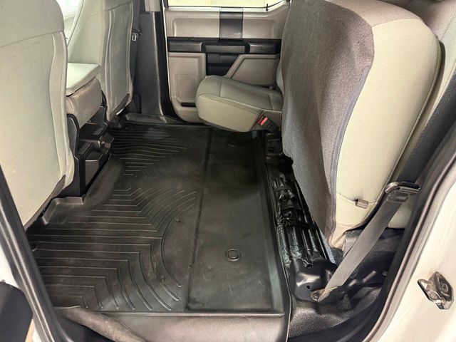 2020 Ford F-350 Super Duty XLT 4x4 4dr Crew Cab 8 ft. LB DRW Pickup | Houston, TX | Houston Auto Credit