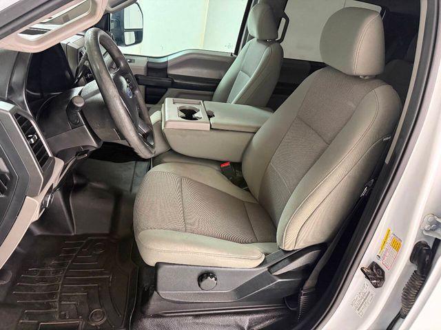 2020 Ford F-350 Super Duty XLT 4x4 4dr Crew Cab 8 ft. LB DRW Pickup | Houston, TX | Houston Auto Credit