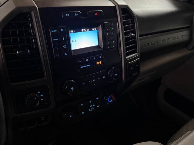 2020 Ford F-350 Super Duty XLT 4x4 4dr Crew Cab 8 ft. LB DRW Pickup | Houston, TX | Houston Auto Credit