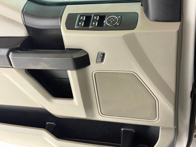 2020 Ford F-350 Super Duty XLT 4x4 4dr Crew Cab 8 ft. LB DRW Pickup | Houston, TX | Houston Auto Credit 2020 Ford F-350 Super Duty XLT 4x4 4dr Crew Cab 8 ft. LB DRW Pickup | Houston, TX | Houston Auto Credit