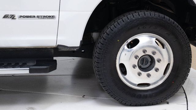 2020 Ford F-350 Super Duty XLT 4x4 4dr Crew Cab 8 ft. LB DRW Pickup | Houston, TX | Houston Auto Credit