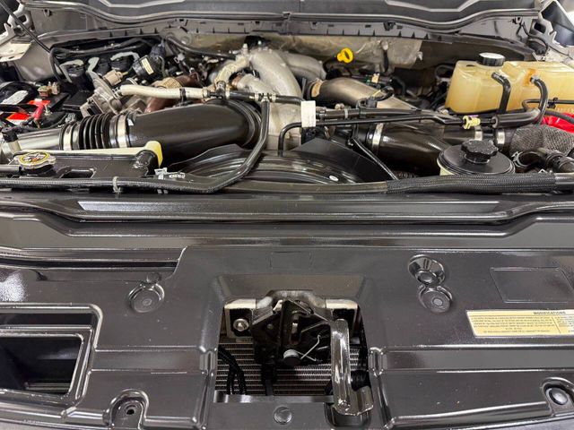 2020 Ford F-350 Super Duty XLT 4x4 4dr Crew Cab 8 ft. LB DRW Pickup | Houston, TX | Houston Auto Credit