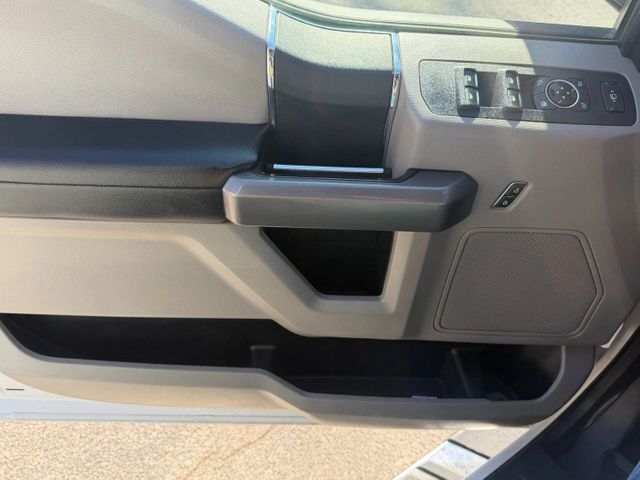 2020 Ford F-350 Super Duty XLT Pickup 4D 8 ft