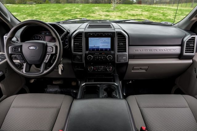 2020 Ford F-350 Super Duty XLT Dooley 5th Wheel Prep Pk BLIS Heated Seats Nav 2020 Ford F-350 Super Duty XLT Dooley 5th Wheel Prep Pk BLIS Heated Seats Nav