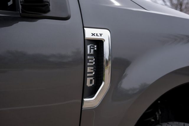 2020 Ford F-350 Super Duty XLT Dooley 5th Wheel Prep Pk BLIS Heated Seats Nav 2020 Ford F-350 Super Duty XLT Dooley 5th Wheel Prep Pk BLIS Heated Seats Nav