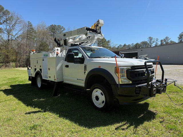 2020 Ford F-550 Super Duty with Altec AT41M