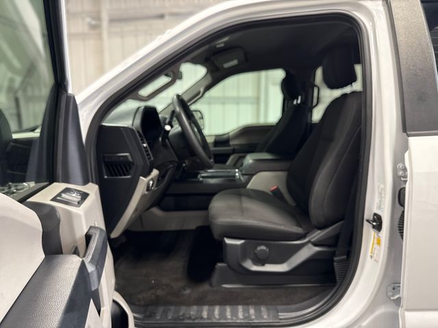 2020 Ford F-150 XLT 2020 Ford F-150 XLT