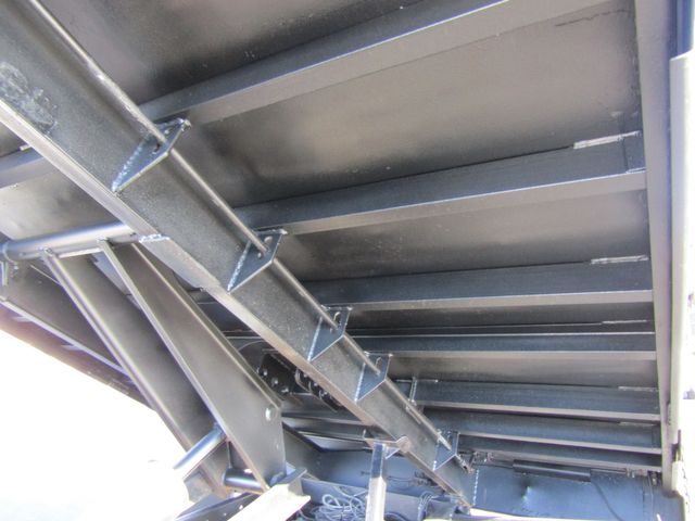 2020 Ford F350 Regular Cab 4x4 with 9' Mason Dump Body