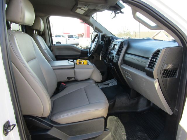 2020 Ford F350 Regular Cab 4x4 with 9' Mason Dump Body