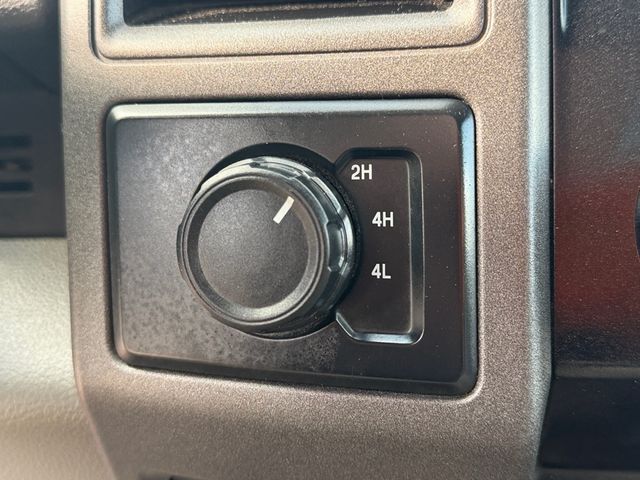 2020 Ford F550 4x4 Dumpster Roll Off DIESEL | Canton, Ohio | Ohio Auto Warehouse LLC 2020 Ford F550 4x4 Dumpster Roll Off DIESEL | Canton, Ohio | Ohio Auto Warehouse LLC