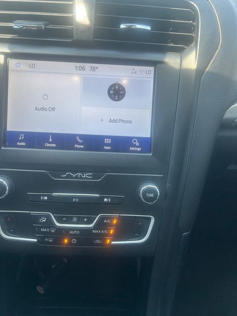 2020 Ford Fusion SE