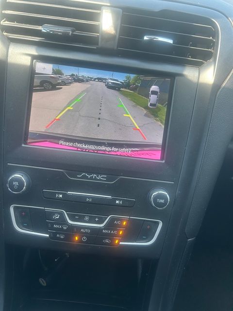 2020 Ford Fusion SE