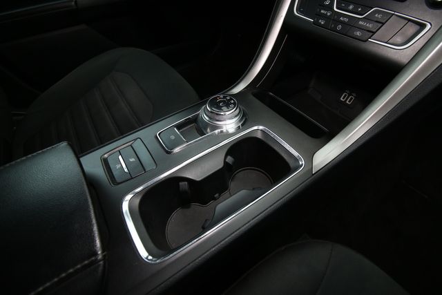 2020 Ford Fusion SE | San Antonio, TX | R&L Certified Auto Group 2020 Ford Fusion SE | San Antonio, TX | R&L Certified Auto Group