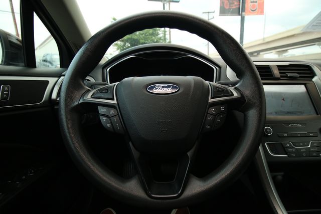 2020 Ford Fusion SE | San Antonio, TX | R&amp;L Certified Auto Group