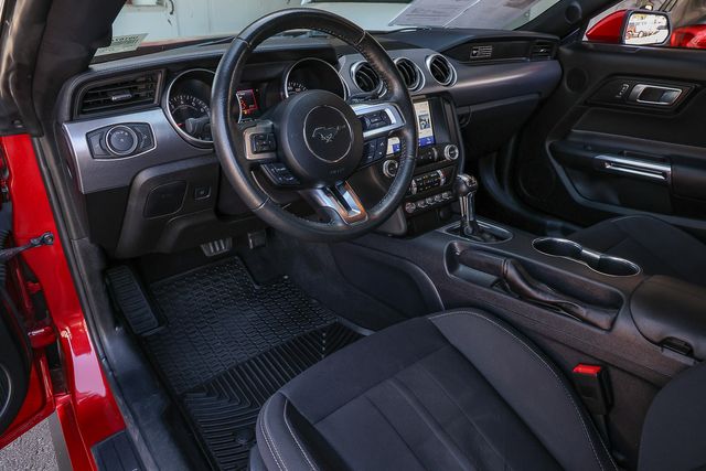 2020 Ford Mustang EcoBoost