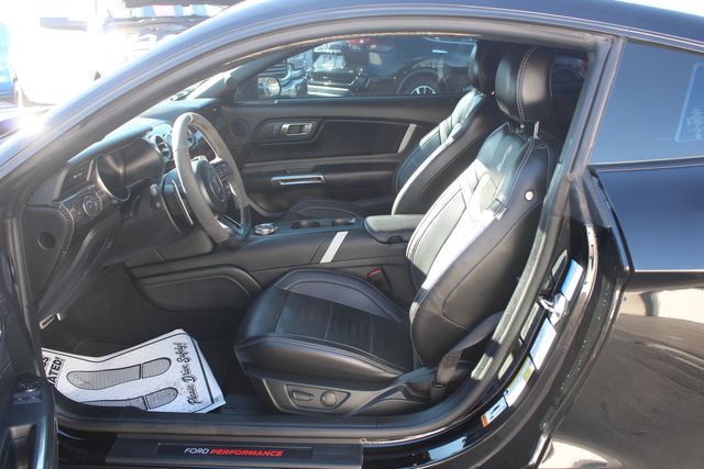 2020 Ford Mustang Shelby GT500 | Granite City, Illinois | MasterCars Company Inc. 2020 Ford Mustang Shelby GT500 | Granite City, Illinois | MasterCars Company Inc.