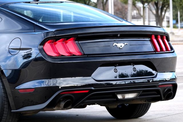 2020 Ford Mustang EcoBoost * 1-OWNER * 