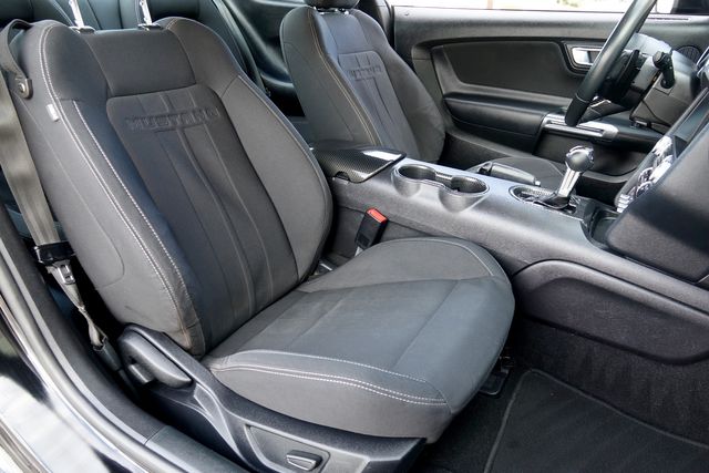 2020 Ford Mustang EcoBoost * 1-OWNER * 