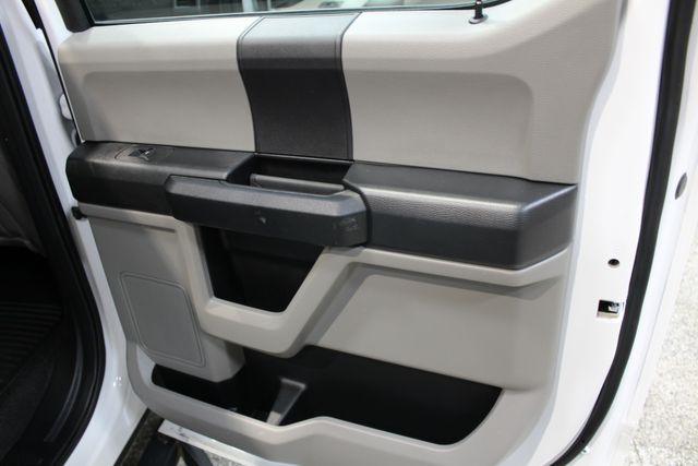 2020 Ford Super Duty F-250 Utility Bed 4x4 XL | Roscoe, IL | Autoland Outlets 2020 Ford Super Duty F-250 Utility Bed 4x4 XL | Roscoe, IL | Autoland Outlets