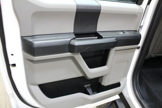 2020 Ford Super Duty F-250 Utility Bed 4x4 XL | Roscoe, IL | Autoland Outlets 2020 Ford Super Duty F-250 Utility Bed 4x4 XL | Roscoe, IL | Autoland Outlets