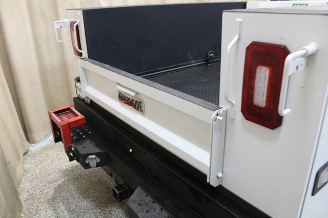 2020 Ford Super Duty F-250 Utility Bed 4x4 XL | Roscoe, IL | Autoland Outlets 2020 Ford Super Duty F-250 Utility Bed 4x4 XL | Roscoe, IL | Autoland Outlets