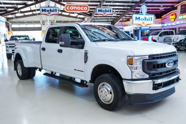 2020 Ford Super Duty F-350 DRW Pickup LARIAT | New York, NY | Spincar Demo Account 2020 Ford Super Duty F-350 DRW Pickup LARIAT | New York, NY | Spincar Demo Account