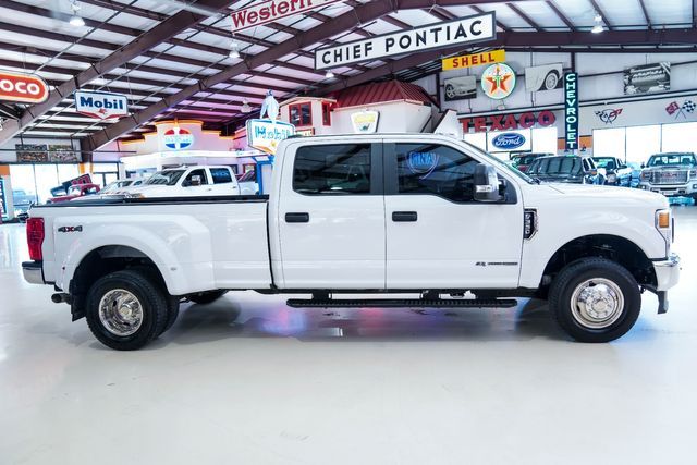 2020 Ford Super Duty F-350 DRW Pickup LARIAT | New York, NY | Spincar Demo Account 2020 Ford Super Duty F-350 DRW Pickup LARIAT | New York, NY | Spincar Demo Account