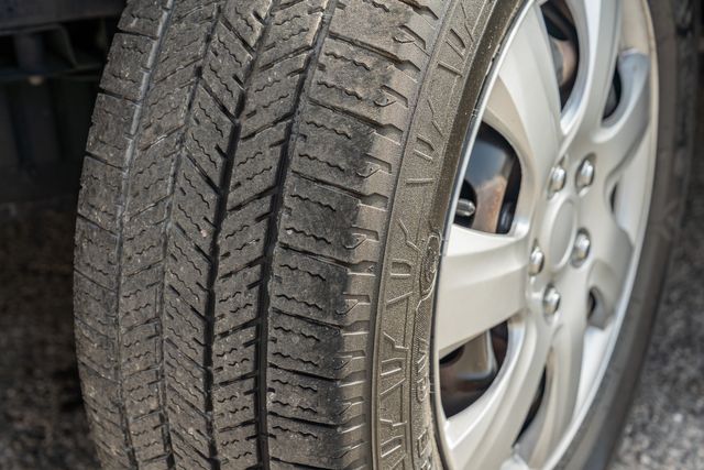 2020 Ford Transit 350 XL 15-PASSENGER MED-ROOF / GREAT RELIABILITY | Austin, TX | Rocky Mountain Truck Stop Austin