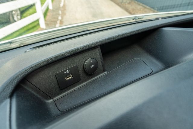 2020 Ford Transit 350 XL 15-PASSENGER MED-ROOF / GREAT RELIABILITY | Austin, TX | Rocky Mountain Truck Stop Austin