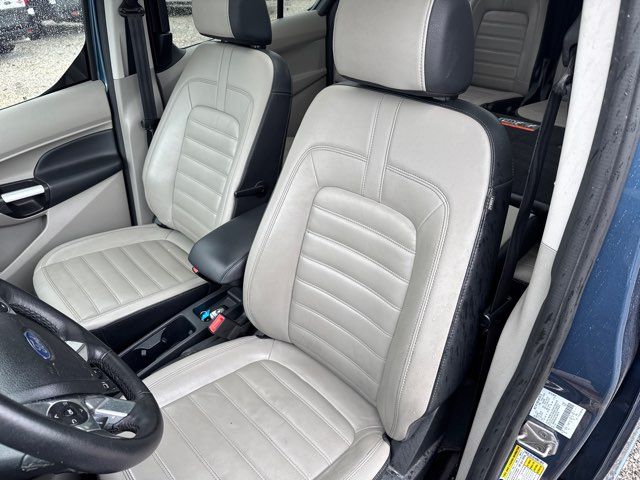 2020 Ford Transit Connect Titanium