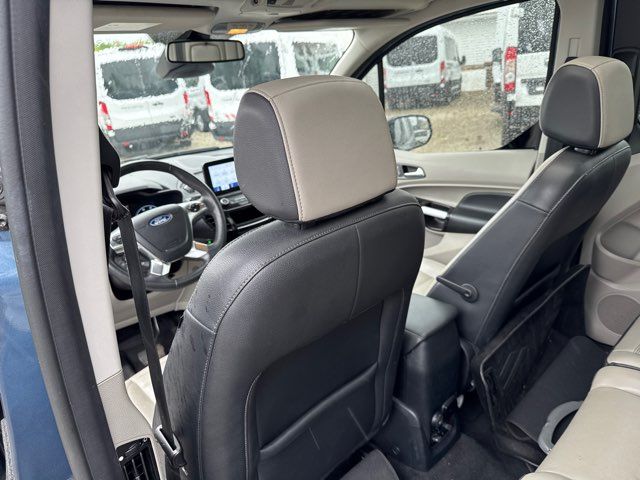 2020 Ford Transit Connect Titanium