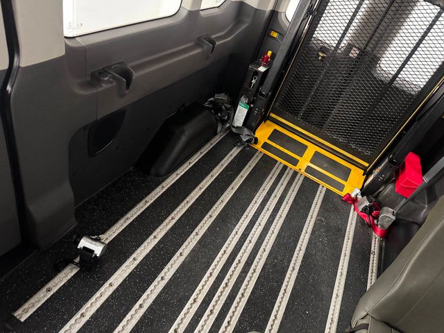 2020 Ford Transit 350 XLT 3dr LWB Medium Roof Passenger Van | Houston, TX | Houston Auto Credit